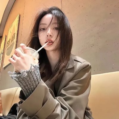 双面艾莉丝